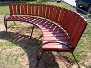 Скамейка  полукруглая (металлический каркас, дерево)