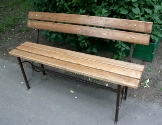 Скамейка со спинкой (металлический каркас, дерево)