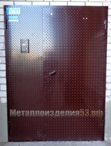 Дверь техническая двустворчатая  рифленая