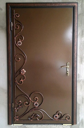 Дверь входная Ковка средний узор