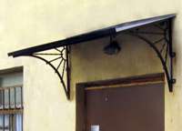 Металлический козырек односкатный с декором (артикул МКС13)