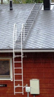 Лестница на крышу настенная и кровельная (артикул-ЛВ06)
