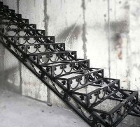 лестницы кованый на второй этаж прямой (артикул-МЛ20)