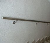 Поручень к пандусу настенный (артикул-ПОМ01)