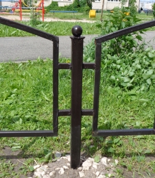 Заборчик газонный, столб