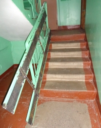 Пандус откидной с креплением к перилам