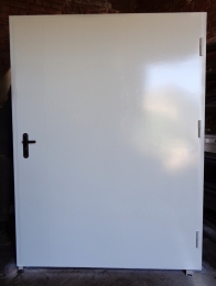 Дверь техническая нестандартного размера