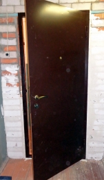 Дверь входная Эконом (гладкая)