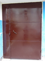 Дверь техническая одностворчатая неутепленная