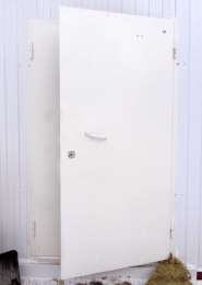 Дверь двустворчатая уличная, утепленная