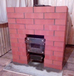 Печь для бани, вид спереди, дверца со стеклом