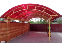 Навес арочный усиленный, красный поликарбнат