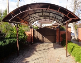 Навес металлический с поликарбонатом для авто