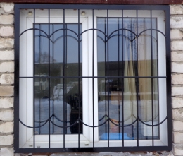 Решетка на окно сварная