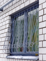 Решетка оконная с ковкой, дутая