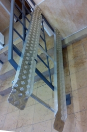 Поручень аллюминевый съемный с поручнем