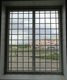 Решетка сварная на окно, простая