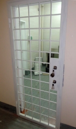 Дверь-решетка сварная с замками