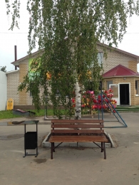Скамейка и урна п. Шимск