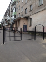 ворота распашные ул. Псковская,д .24