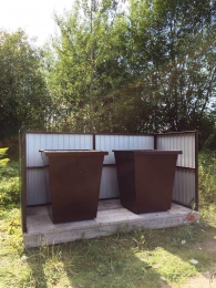 Ограждение мусорных контейнеров на бетонной плите 1500*3000мм