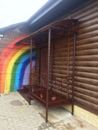 Входная группа с коваными элементами 