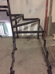 каркас лестницы под деревянные ступени Сырковкое шоссе