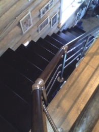 перила с деревянным поручнем д. Вашково