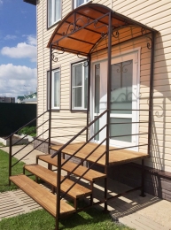 Крыльцо с козырьком Новая Деревня