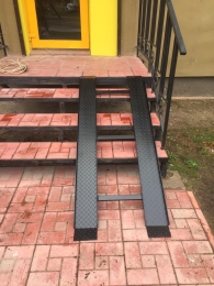 пандус металлический ул. Ломоновосва д. 21