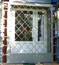 Дверь-решетка сварная усиленная Ромб (артикул-ДР06)