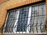 Решетка дутая кованая на окно для цветов (артикул-РК12)
