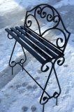 Кованые скамейки и столики на могилу